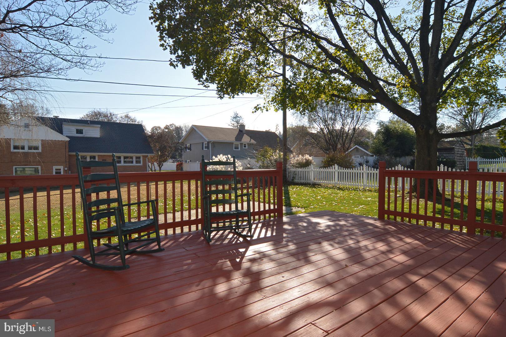 2404 Laurel Road Reading, PA 19609 - Photo 29 of 36 Gallery Image 29