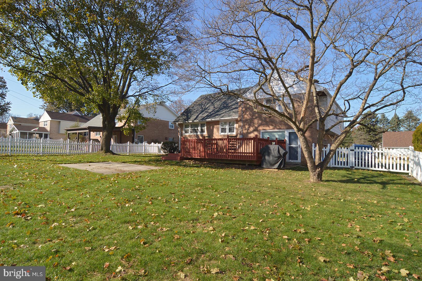 2404 Laurel Road Reading, PA 19609 - Photo 34 of 36 Gallery Image 34