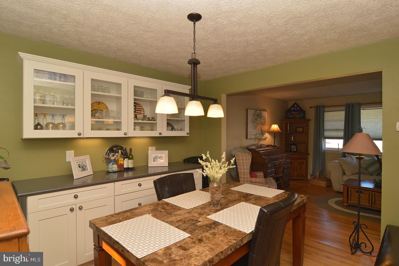 2404 Laurel Road Reading, PA 19609 - Photo 8 of 36 Gallery Image 8