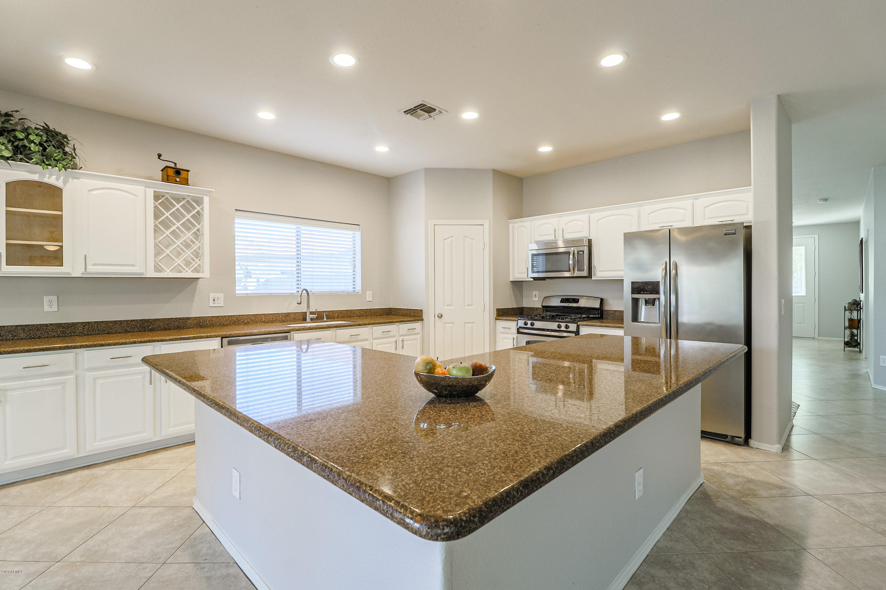 3778 East Sheffield Road Gilbert, AZ 85296 - Photo 6 of 24 B (9)