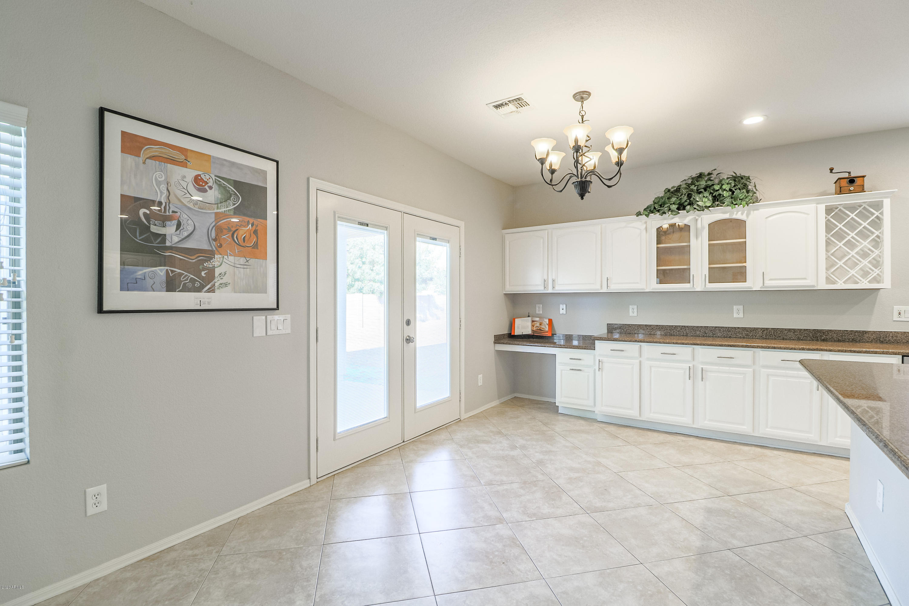 3778 East Sheffield Road Gilbert, AZ 85296 - Photo 9 of 24 B (13)