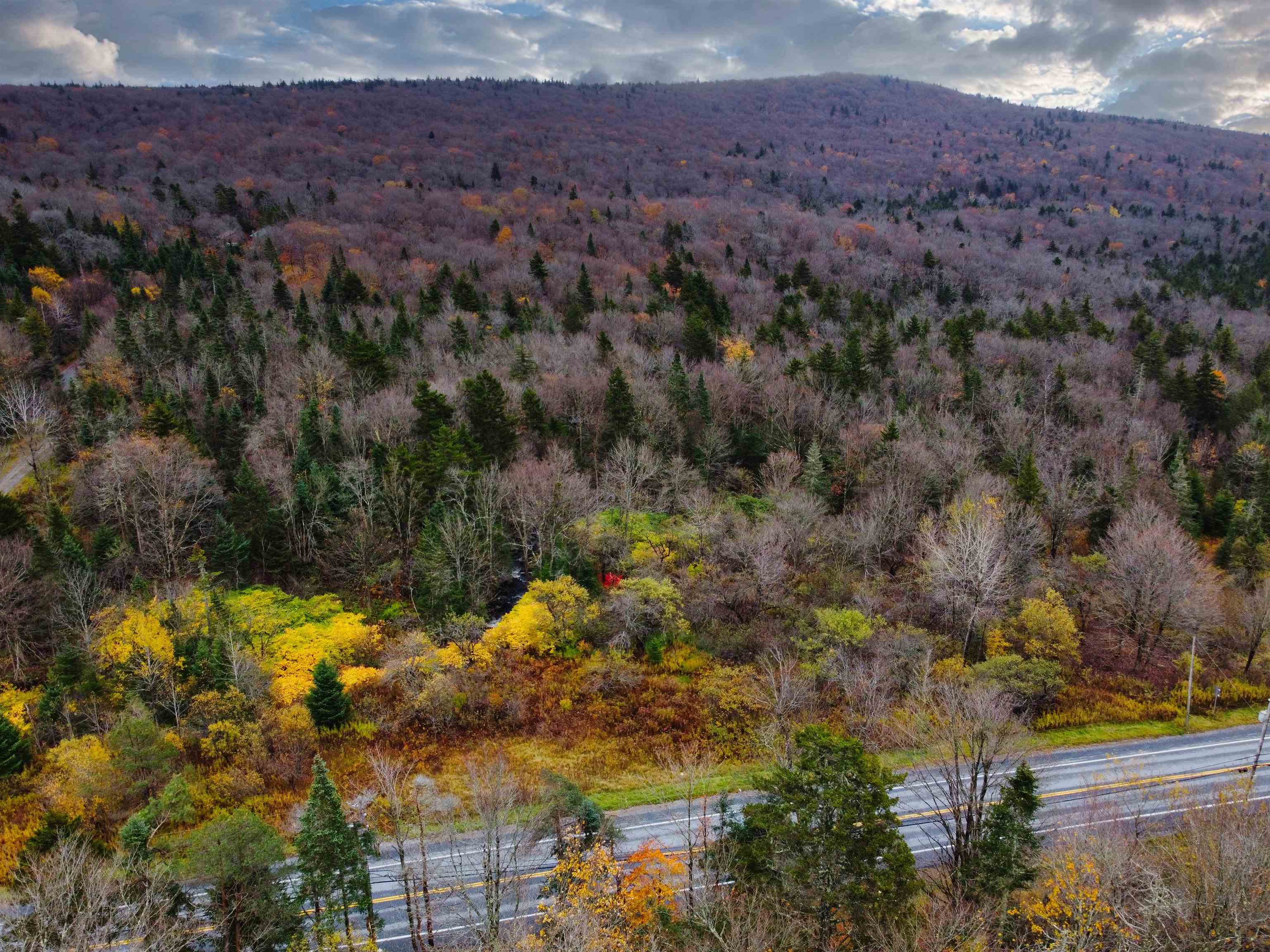 South Stream Road Bennington, VT 05201 - Photo 2 of 9