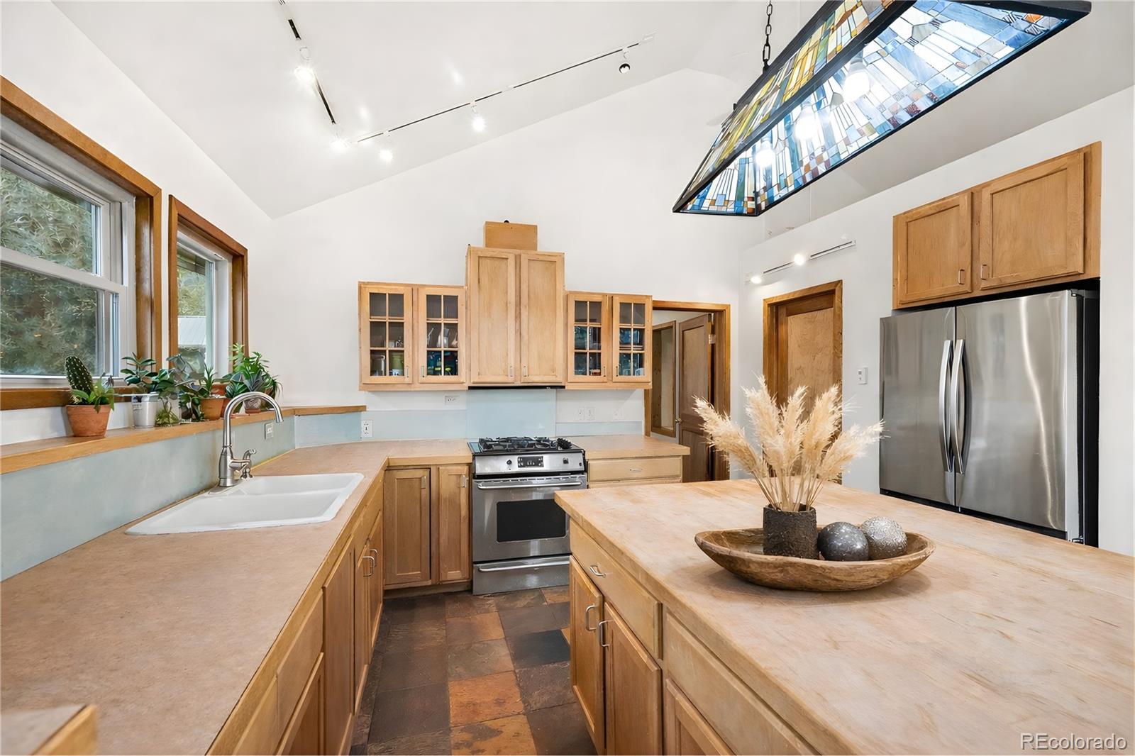 6094 Pyrenees Trail Golden, CO 80403 - Photo 4 of 23