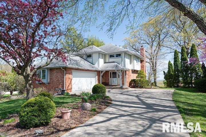 372 East High Point Road Peoria, IL 61614 - Photo 3 of 39 Gallery Image 3