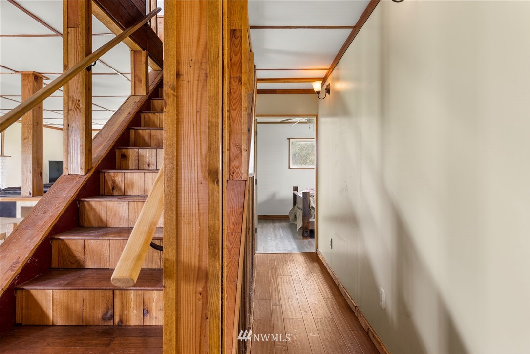 663 Gore Road Onalaska, WA 98570 - Photo 11 of 22 Gallery Image 11