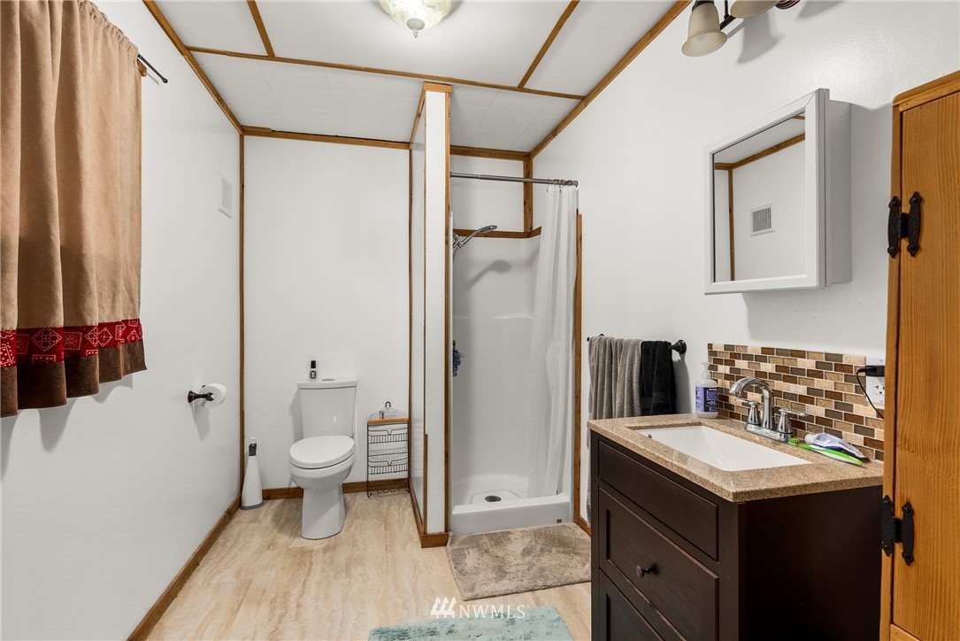 663 Gore Road Onalaska, WA 98570 - Photo 14 of 22 Gallery Image 14