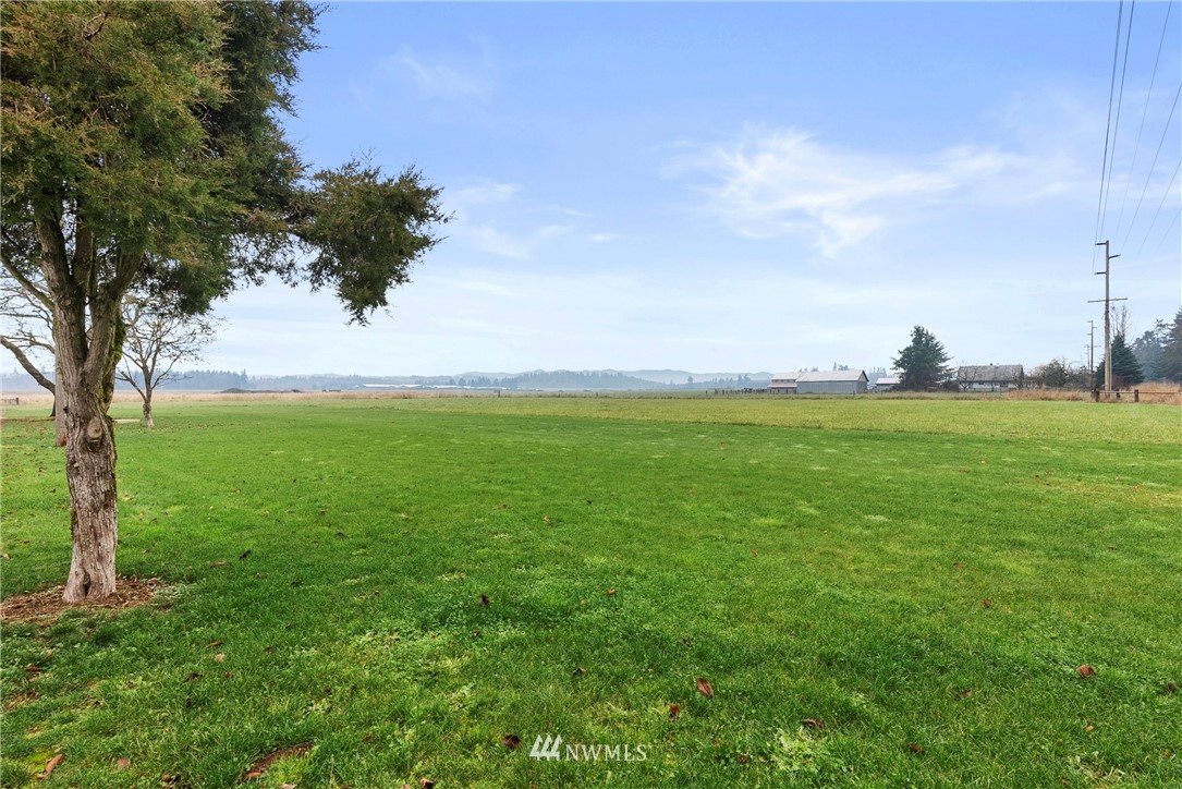 663 Gore Road Onalaska, WA 98570 - Photo 3 of 22 Gallery Image 3