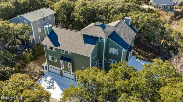 $1,550,000 | 111 Cutlass Drive, Surf City, NC 28445