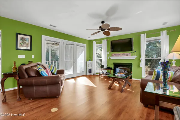 $1,550,000 | 111 Cutlass Drive, Surf City, NC 28445