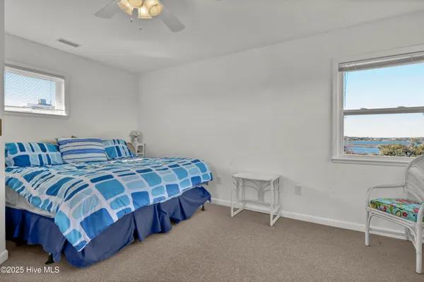 $1,550,000 | 111 Cutlass Drive, Surf City, NC 28445