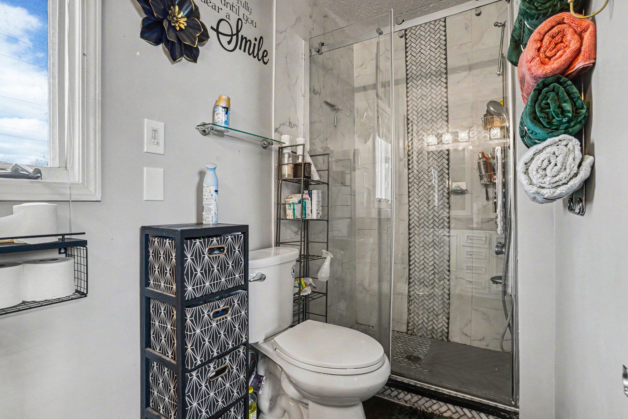 1524 Garrison Road Muskegon, MI 49441 - Photo 18 of 25 019_file_6561