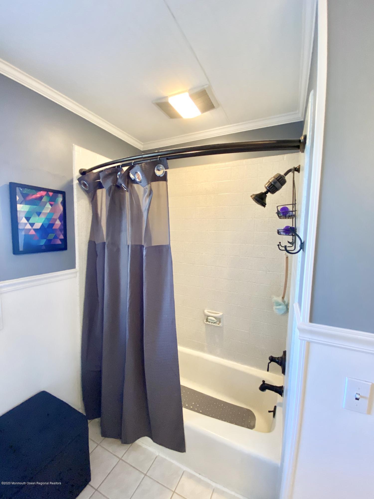 238 Hillside Drive Neptune Township, NJ 07753 - Photo 21 of 53 238 Hillside Dr