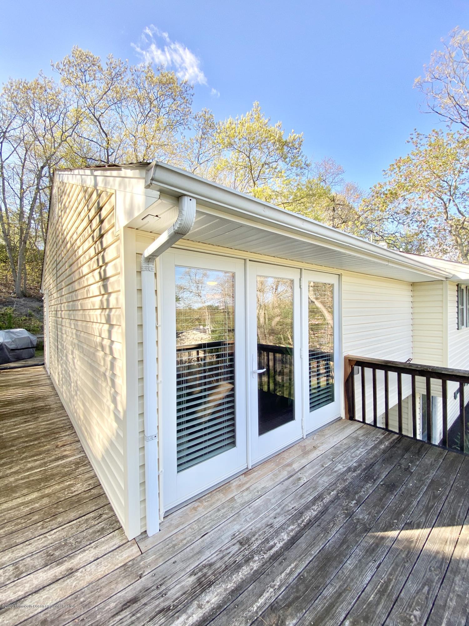 238 Hillside Drive Neptune Township, NJ 07753 - Photo 44 of 53 238 Hillside Dr