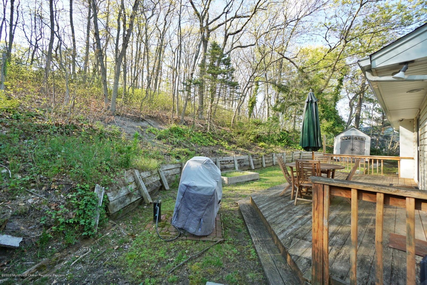 238 Hillside Drive Neptune Township, NJ 07753 - Photo 47 of 53 238 Hillside Dr