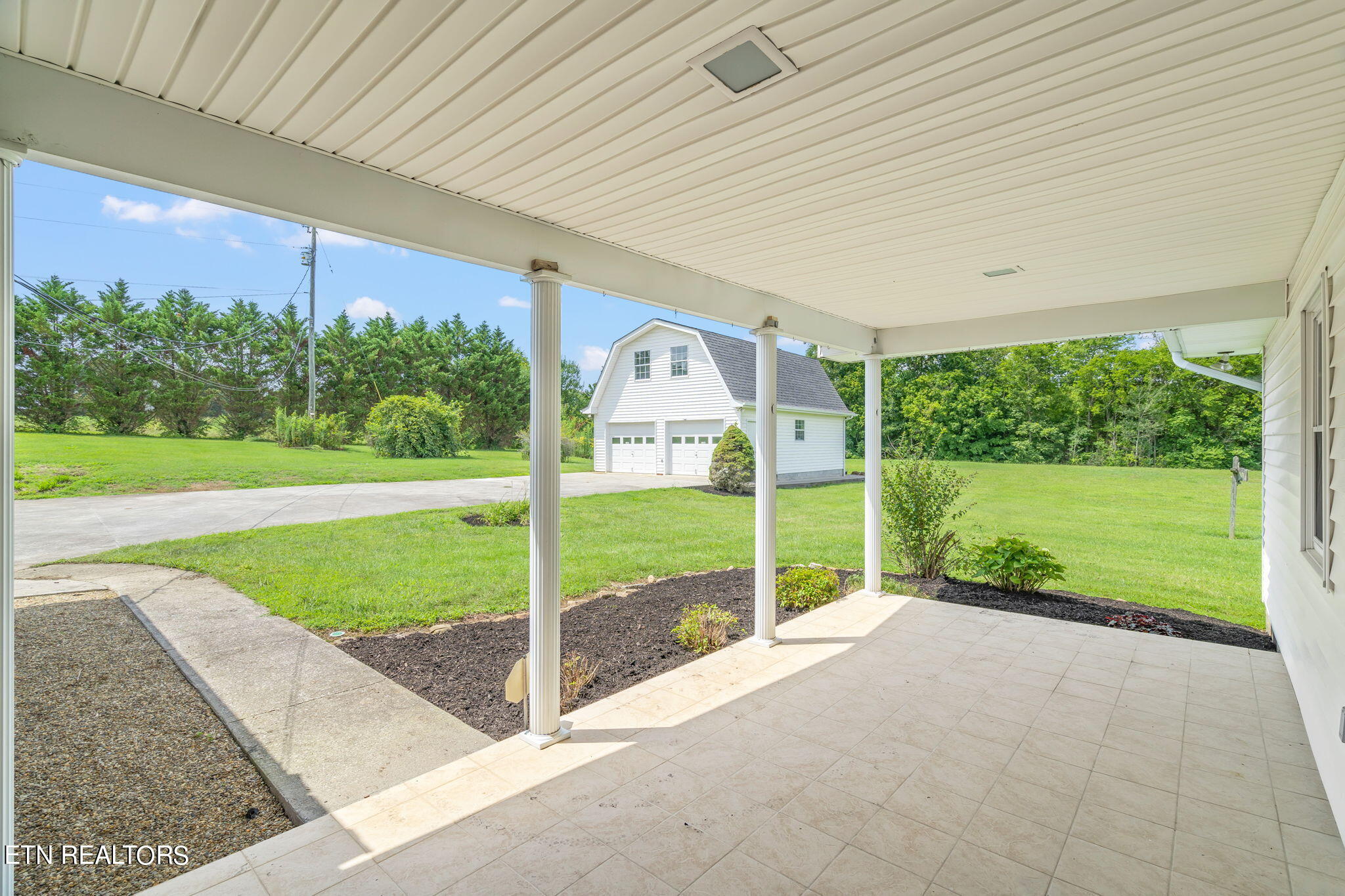 8617 North Ruggles Ferry Pike Strawberry Plains, TN 37871 - Photo 5 of 59 43