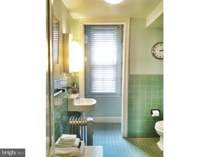 2121 Pine Street Philadelphia, PA 19103 - Photo 14 of 25