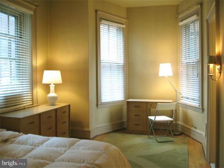 2121 Pine Street Philadelphia, PA 19103 - Photo 20 of 25