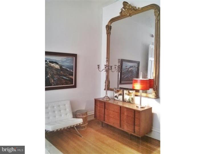 2121 Pine Street Philadelphia, PA 19103 - Photo 6 of 25