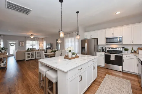 $2,995 | 616 Parkvue Pl Drive, Nashville, TN 37221