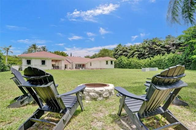 $1,950,000 | 5963 Northwest 75th Way, Parkland, FL 33067