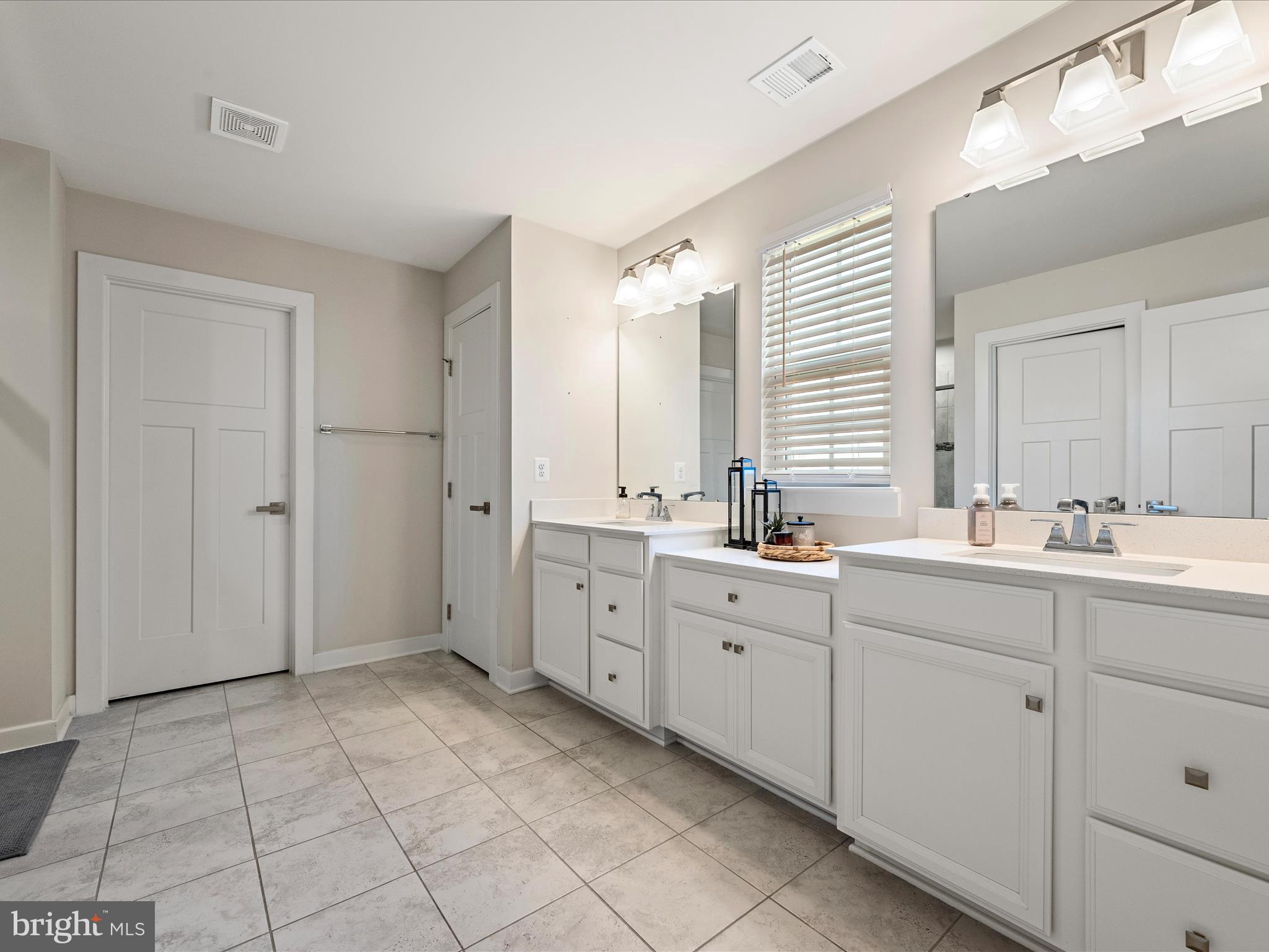 107 Interlace Way Stephenson, VA 22656 - Photo 39 of 76 Primary Bathroom