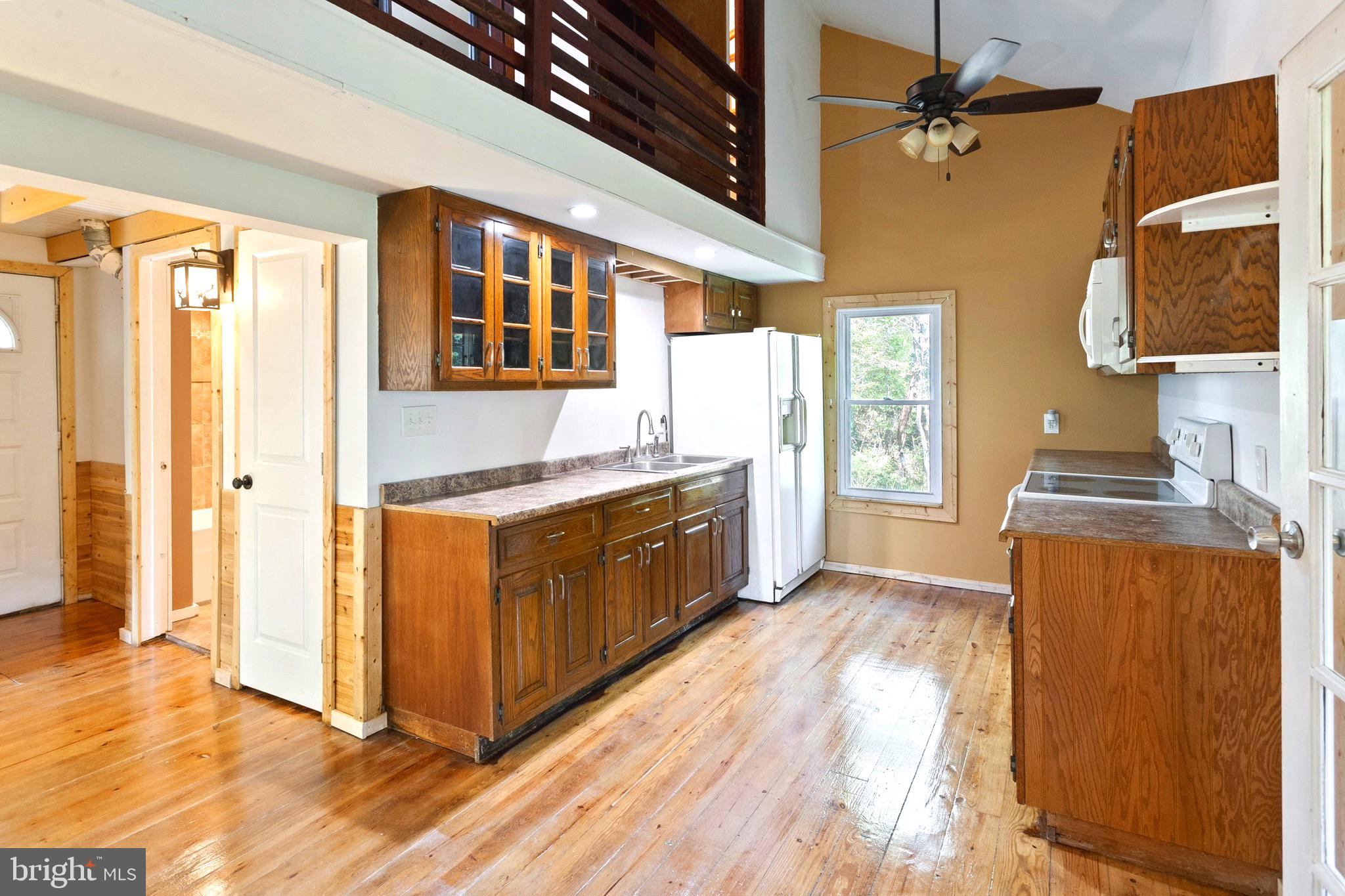 12533 Rockdale Road Clear Spring, MD 21722 - Photo 3 of 25