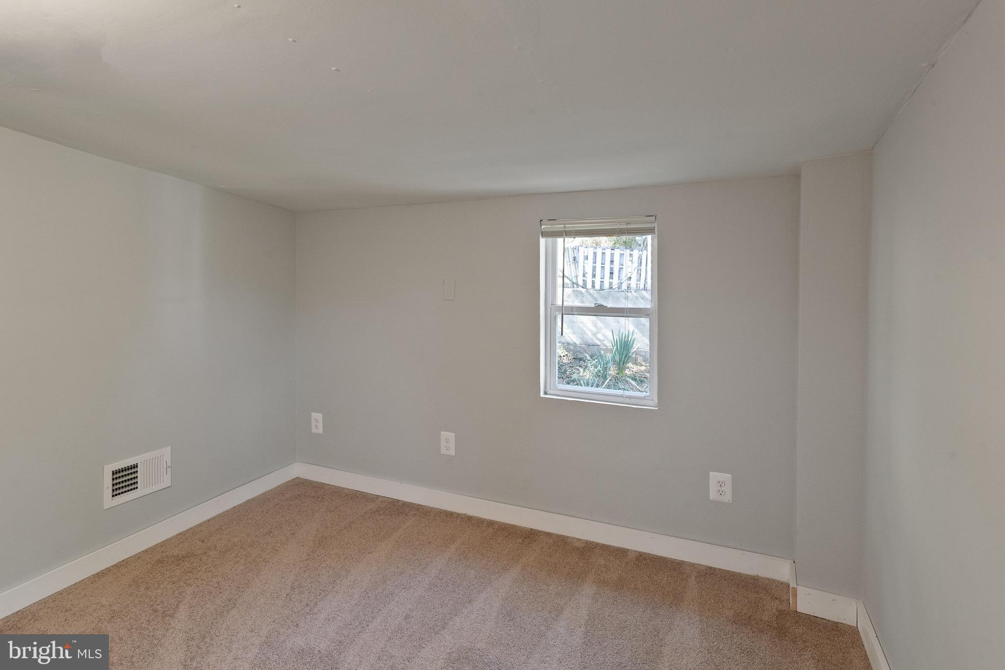 12533 Rockdale Road Clear Spring, MD 21722 - Photo 21 of 25