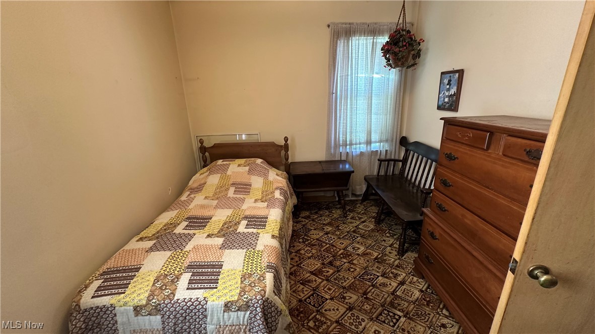 15917 Turney Road Maple Heights, OH 44137 - Photo 9 of 19 Guest first floor bedroom