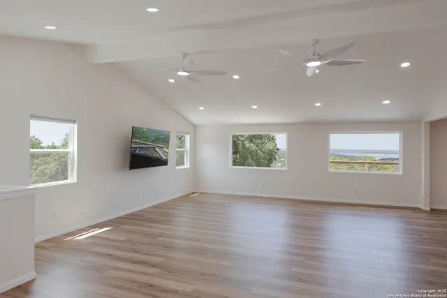 $2,795 | 268 White Oak Drive, Canyon Lake, TX 78133