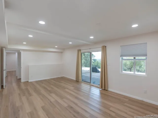 $2,795 | 268 White Oak Drive, Canyon Lake, TX 78133