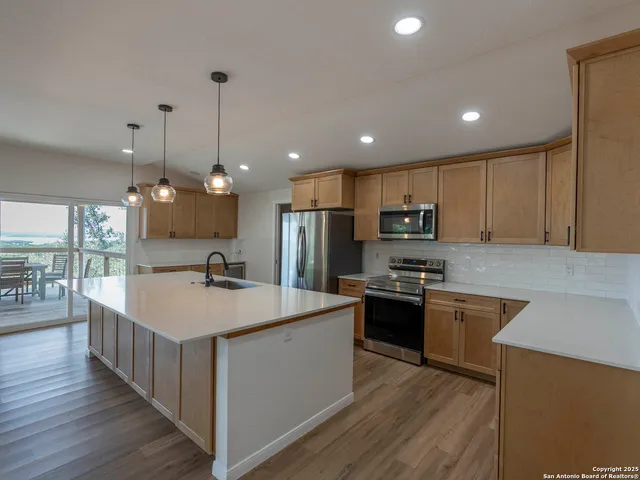 $2,795 | 268 White Oak Drive, Canyon Lake, TX 78133