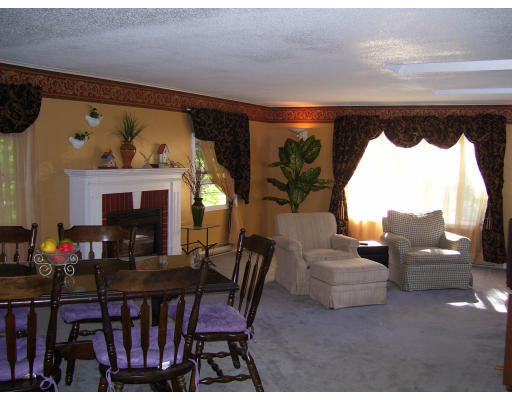 5 Oxbow Road Oxford, MA 01537 - Photo 3 of 7 Gallery Image 3