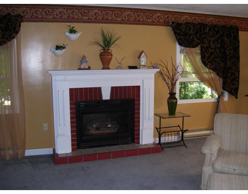 5 Oxbow Road Oxford, MA 01537 - Photo 7 of 7 Gallery Image 7