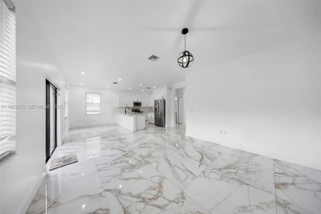 $5,750 | 268 Northeast 210th Way, Miami, FL 33179