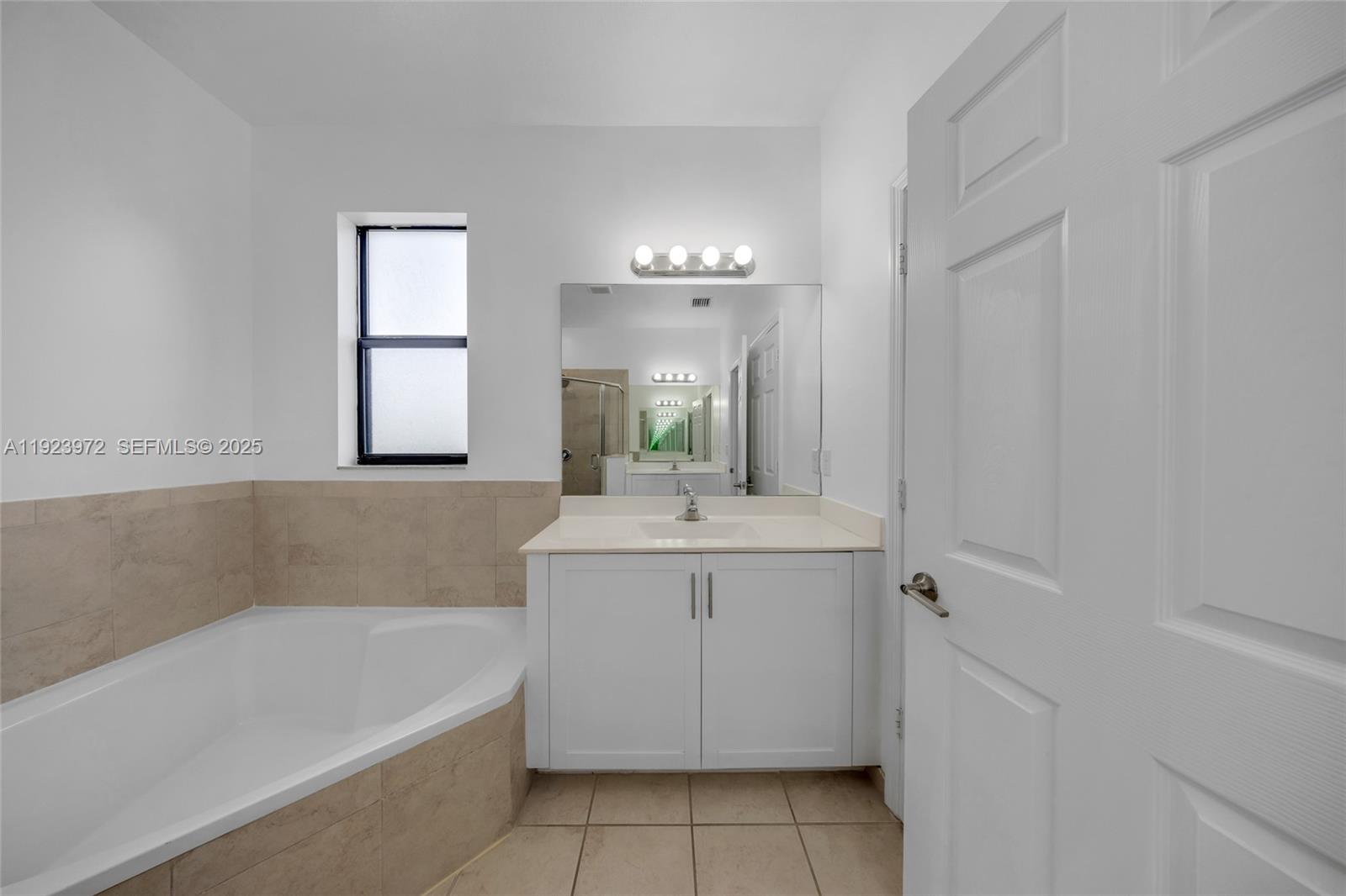 268 Northeast 210th Way Miami, FL 33179 - Photo 33 of 99