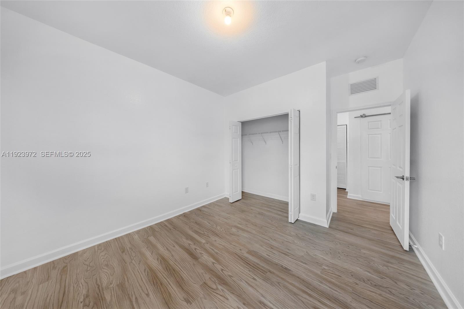 268 Northeast 210th Way Miami, FL 33179 - Photo 41 of 99