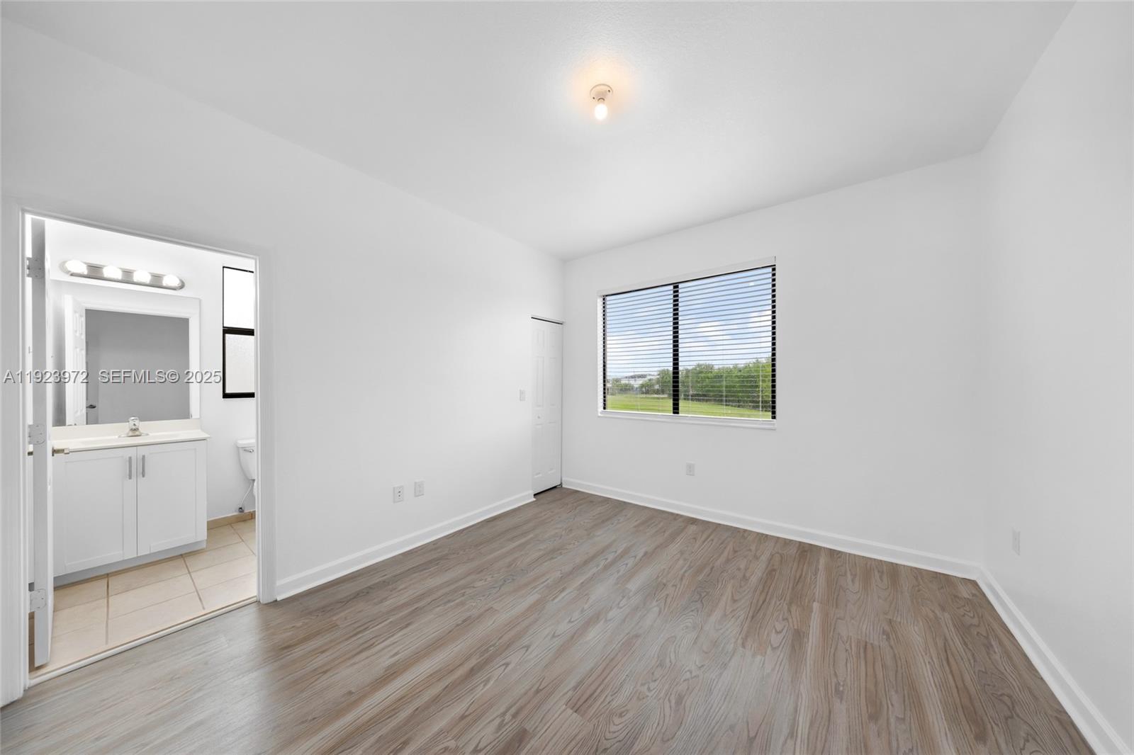 268 Northeast 210th Way Miami, FL 33179 - Photo 43 of 99