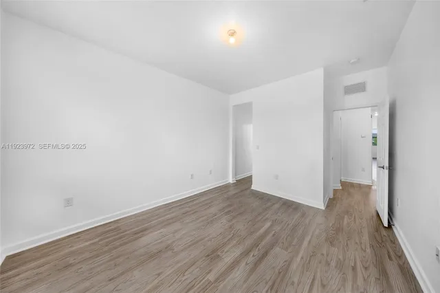 $5,750 | 268 Northeast 210th Way, Miami, FL 33179