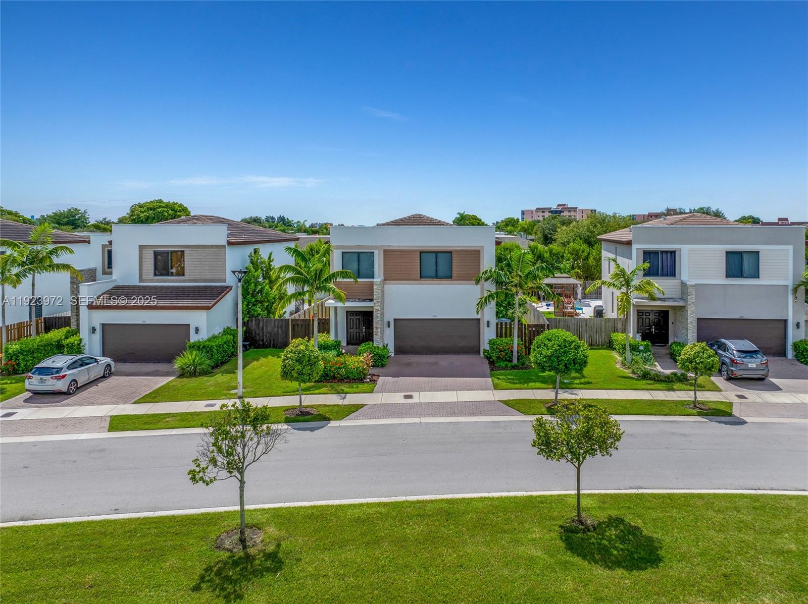 268 Northeast 210th Way Miami, FL 33179 - Photo 67 of 99