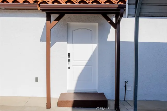 $2,350 | 536 Short Street, Unit C, Inglewood, CA 90302