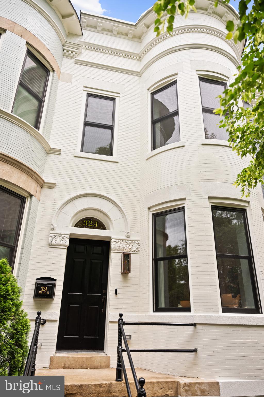 324 5th Street Southeast Washington, DC 20003 - Photo 2 of 41