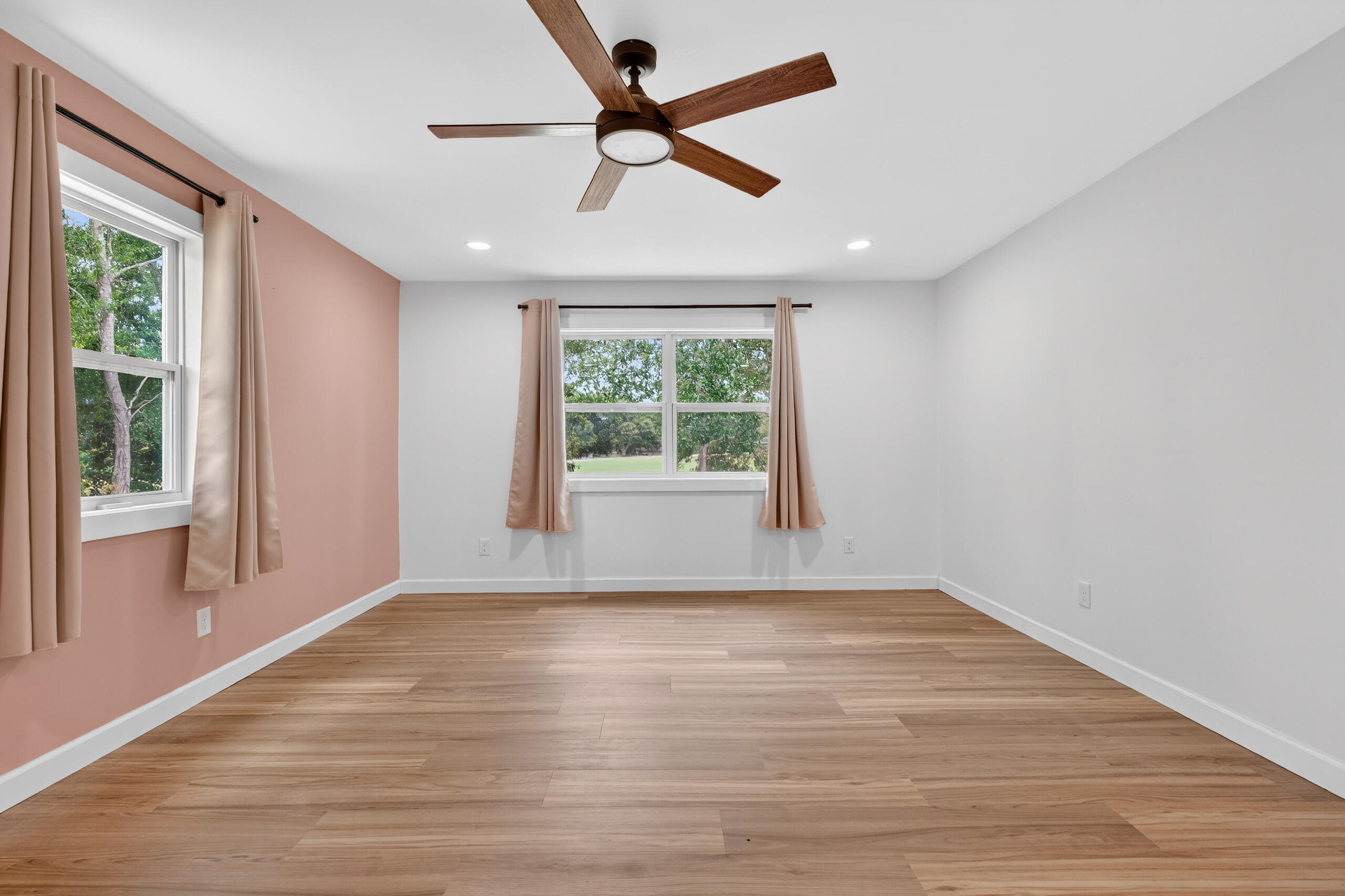 154 Country Club Road Shalimar, FL 32579 - Photo 23 of 39 040_152 Country Club-39