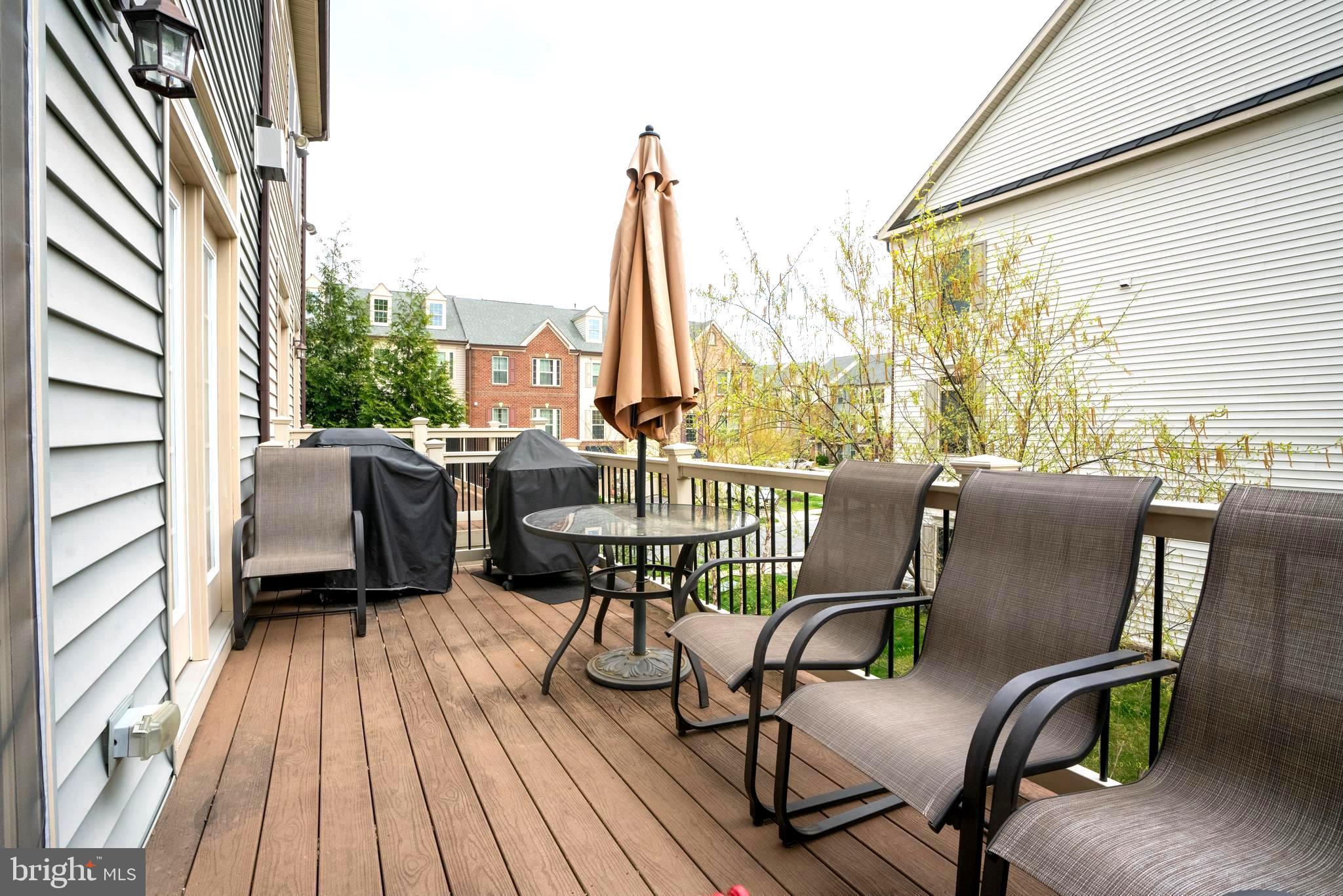 7447 Burnside Way Hanover, MD 21076 - Photo 16 of 19 Large Composite Deck