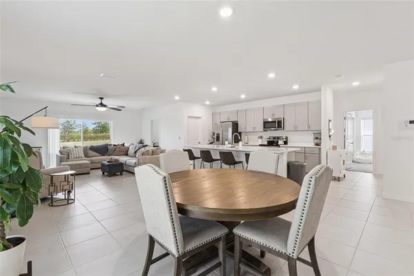 $2,695 | 1099 Calico Pointe Way, Groveland, FL 34736