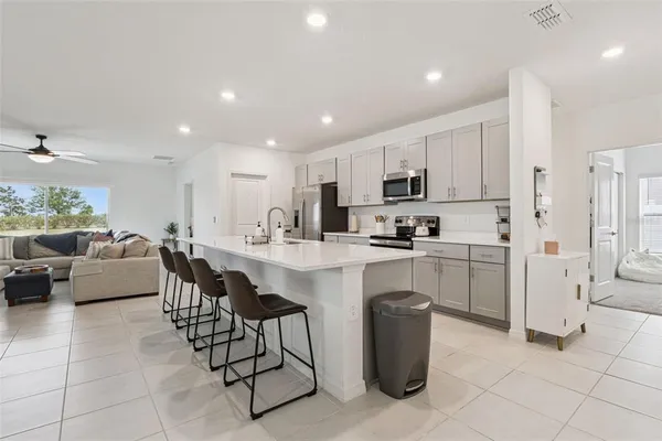 $2,695 | 1099 Calico Pointe Way, Groveland, FL 34736