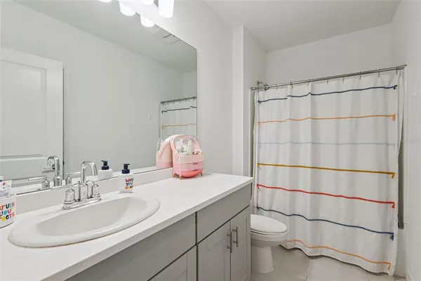 $2,695 | 1099 Calico Pointe Way, Groveland, FL 34736