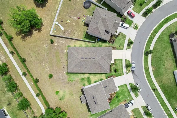 $2,695 | 1099 Calico Pointe Way, Groveland, FL 34736