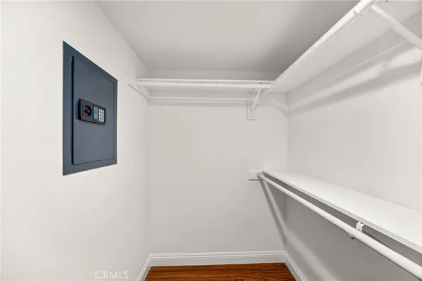 $1,850,000 | 3751 Prestwick Drive, Los Angeles, CA 90027