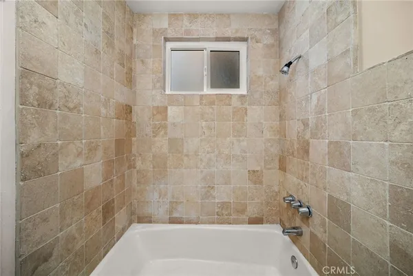 $1,850,000 | 3751 Prestwick Drive, Los Angeles, CA 90027
