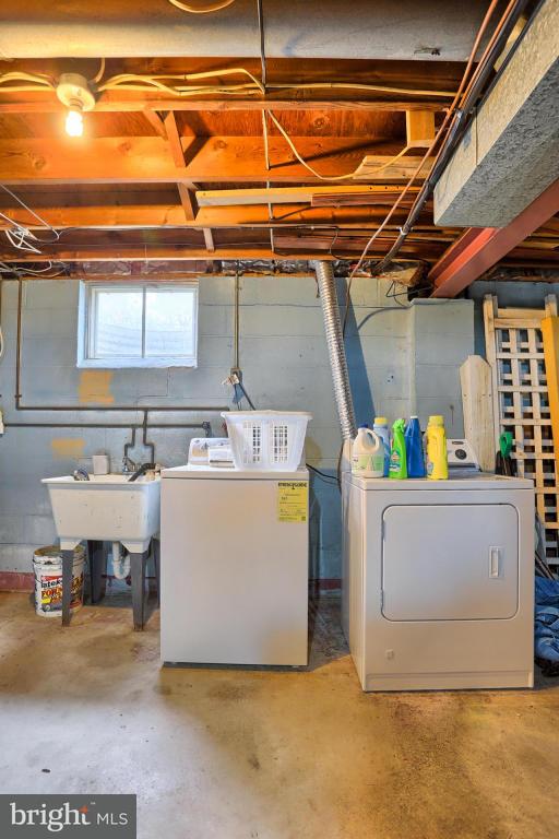 446 Fort Ross Avenue Lititz, PA 17543 - Photo 26 of 31 Gallery Image 26
